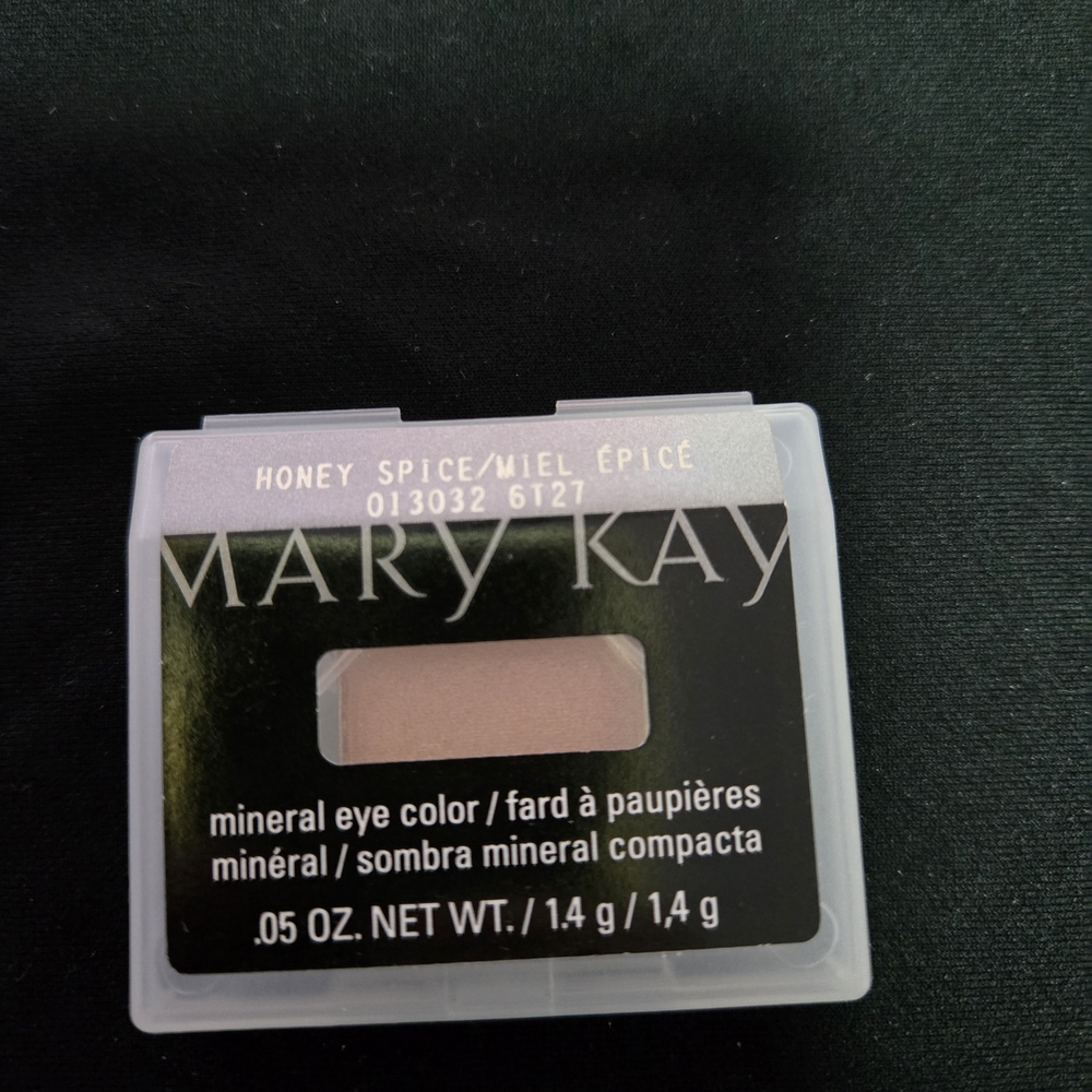Mary Kay Mineral Eye Color - Honey Spice